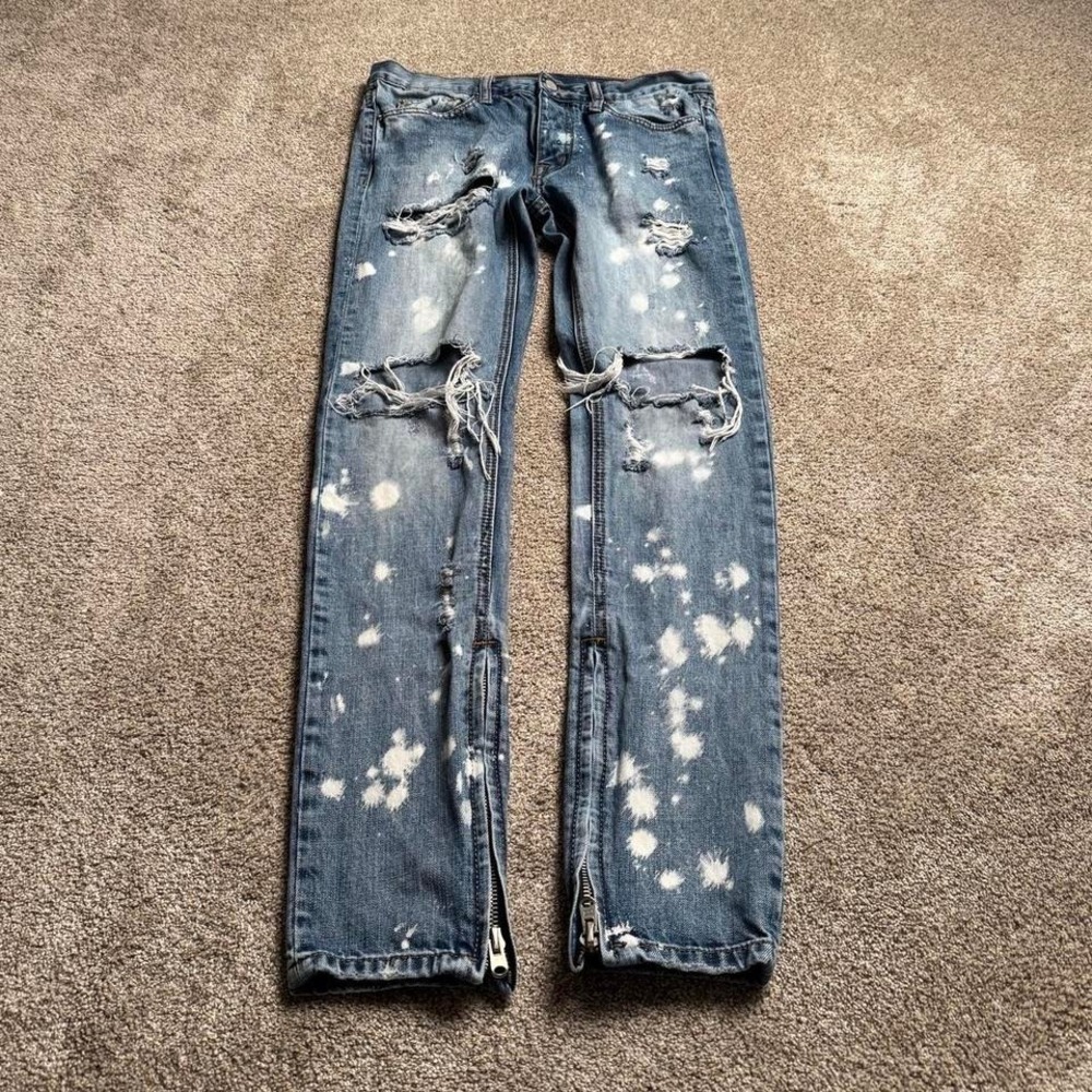 MNML BLEACH SPLATTER DISTRESSED ZIPPER DENIM